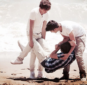  Liam, Harry and Zayn