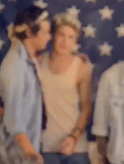  Narry cutest :)