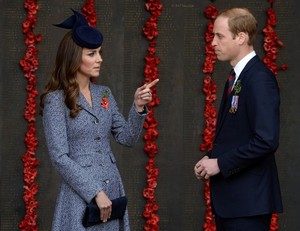  Prince William and Kate Mark ANZAC jour