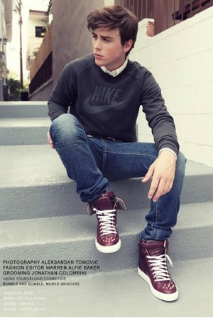  Sterling Beaumon ♥