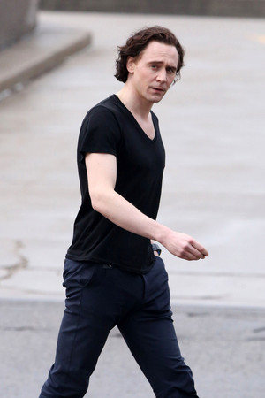  Tom Hiddleston - বাংট্যান বয়েজ