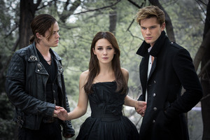  First 'Fallen' Promotional litrato