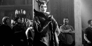  Angelina Jolie/Maleficen behind the scenes.