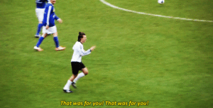  Aww! Harry dedicated the goal to Niall