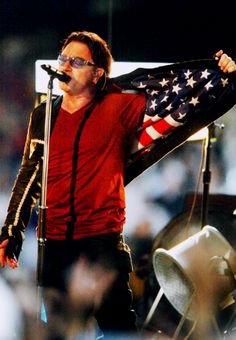  Bono (Elevation tour)