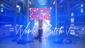 Britney Spears Work Bitch ! World Premiere