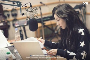  Dara @ KBS Yoo In Na’s Turn Up The Volume!