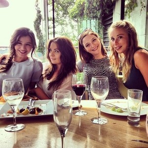  Eleanor with friends on her 21st birthday