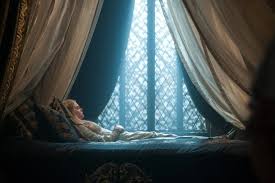  Elle Fanning as Aurora,aka Sleeping Beauty in Maleficent