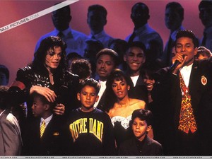  Jackson Family Honors Awards Ceremony Back In 1994