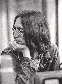  John Lennon.