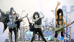  kiss ~Paul, Gene and Tommy