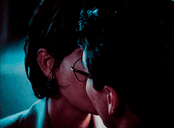  Lois and Clark KISS