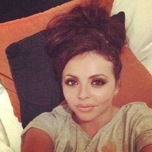  New selfie Jesy posted on her Instagram ❤