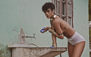  Rihanna for Vogue Brasil 2014