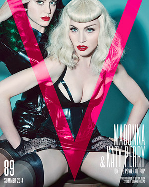 V Magazine Cover