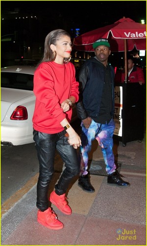  Zendaya rocks a red suit while arriving at the El Rey Theater in Los Angeles on Thursday night (May