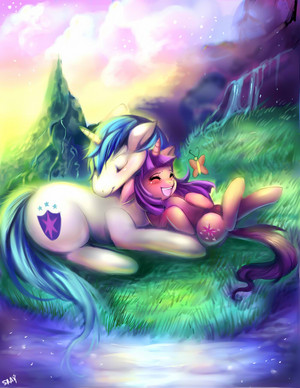 Decided to draw Twilight Sparkle and Shining Armor cuddling.