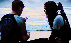  Katniss and Peeta ✦