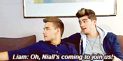  Niall crashing into a Ziam interview [x]