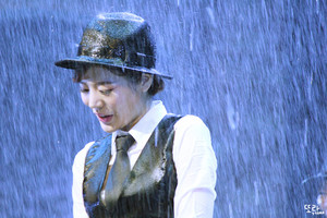 Sunny Singin' In The Rain 