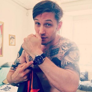  Tom Hardy New Pic