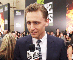  Tom getting distracted during interviews