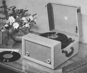  Vintage Record Player