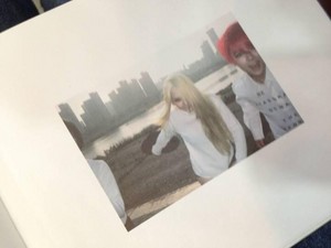  f(x) 3rd Album "Red Light" Photobook anteprima
