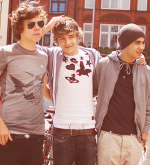  Harry,Liam,Zayn