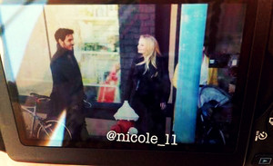  Jen and Colin on set!