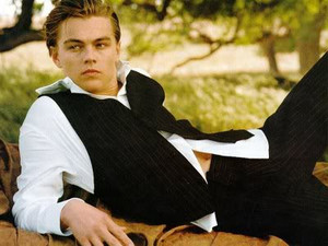 Leonardo DiCaprio (HAPPY B-DAY,BELLA)