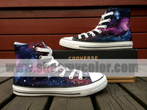  Purple and Blue Galaxy High سب, سب سے اوپر Hand Painted Converse Shoes
