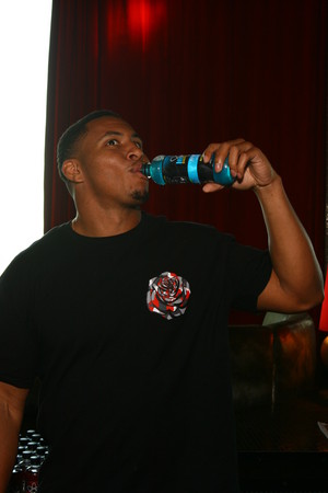  Seattle Seahawks linebacker Malcolm Smith enjoys HYDRIVE Energy Water before the ESPY Awards.