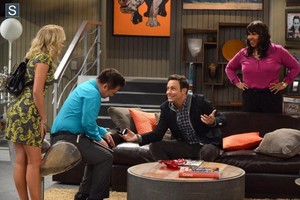  Young and Hungry - Episode 1.01 - Pilot - Promotional picha