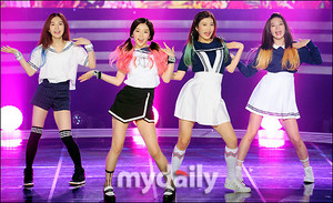  140812 Red Velvet @ SBS एमटीवी The Show: All about के पॉप