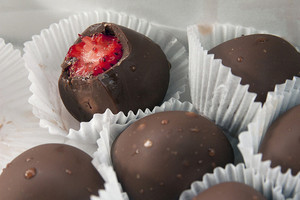  चॉकलेट Covered strawberries