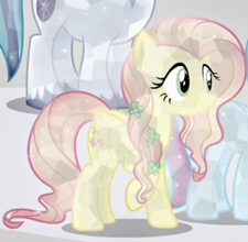  Crystal gppony, pony