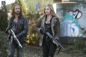  Falling Skies - Episode 4.08 - A Thing With Feathers - Promo Pics