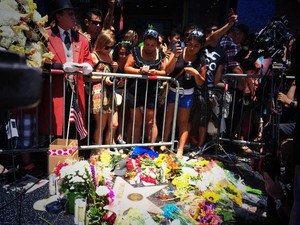 Flowers laid at Robin Williams's Star Walk Of Fame in Hollywood 2014