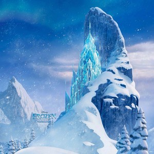  Frozen - Uma Aventura Congelante | Elsa's Ice castelo