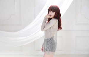Hyosung's teaser image for 'I'm In Love'