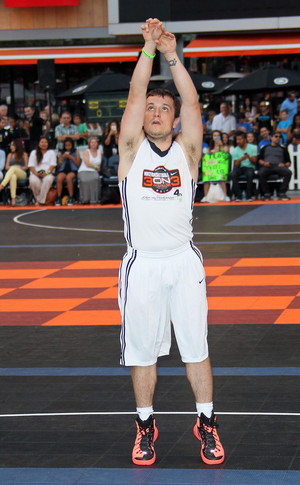  Josh Hutcherson plays during the 3rd Annual Josh Hutcherson Celebrity bola basket Game at Nokia Plaza