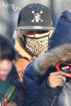  120203 B.A.P – On the way to 音楽 Bank