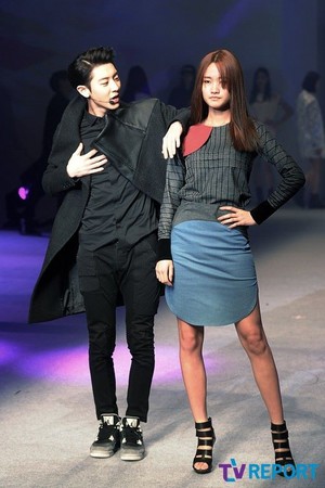  140321 Chanyeol at Seoul Fashion Week