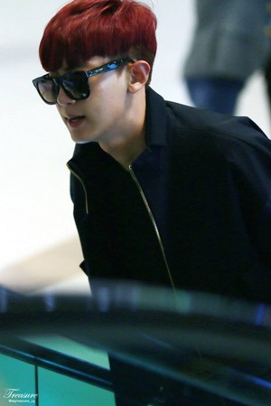  140410 Chanyeol at Gimpo Airport to Haneda Airport