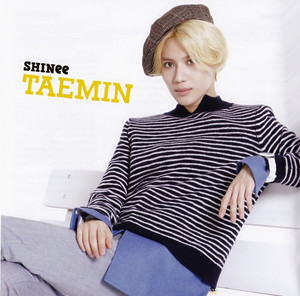  [SCAN] SHINee’s 3rd Japanese album “I’m your boy” Photobook - Taemin