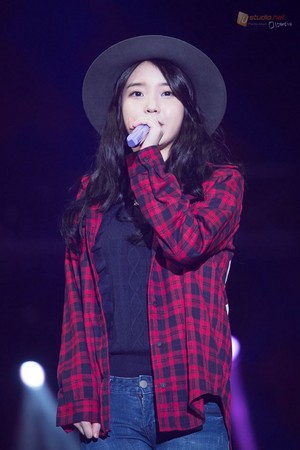  140922 iu at the Melody Forest Camp konser