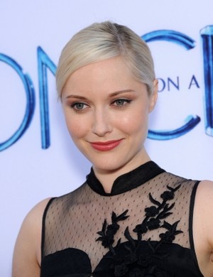 ABC's "Once Upon A Time Season 4" Red Carpet Premiere