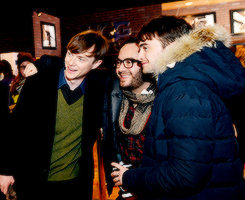  Daniel Radcliffe and KYD other actors